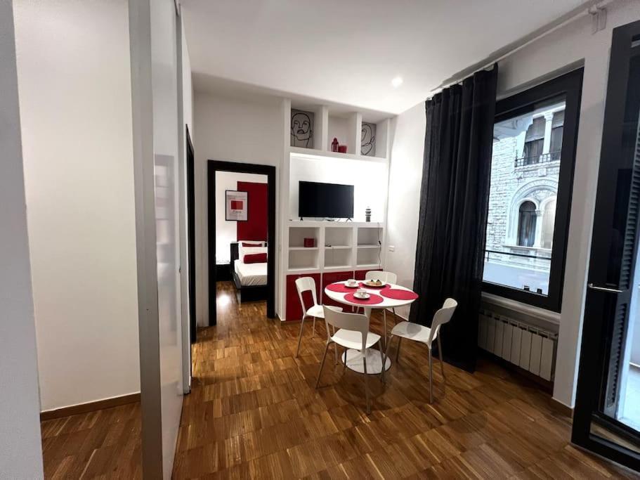 Picasso-Bozzi 59 Apartment Bari Bagian luar foto